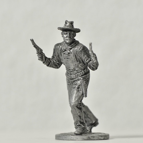 Lead soldier figure 6.2 cm like new
