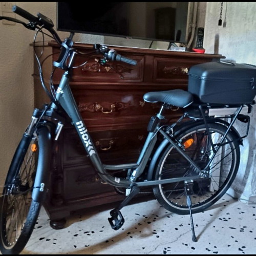 Nilox J5 Plus electric bike like new