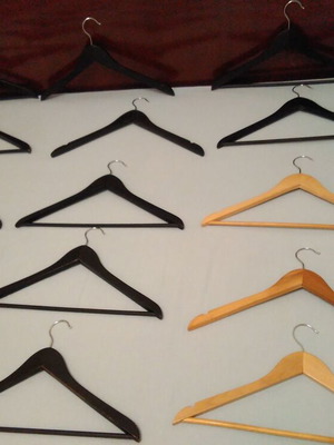 Hanger set new, 31 pieces black and wooden