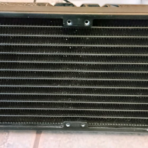 Aqua Neon 240 liquid cooling like new