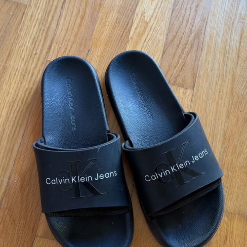 Calvin Klein Jeans beach slippers, black, size 39