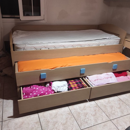 Double bed for children's room with drawers, like new