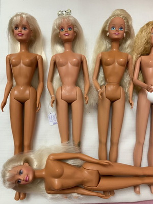 Sindy dolls vintage set of 7 used with defects