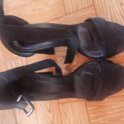High Heeled Black Sandals used, size 38, strappy