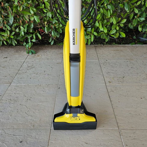 Karcher FC5 Hard Floor Cleaning Machine - Yellow. Thessaloniki Area