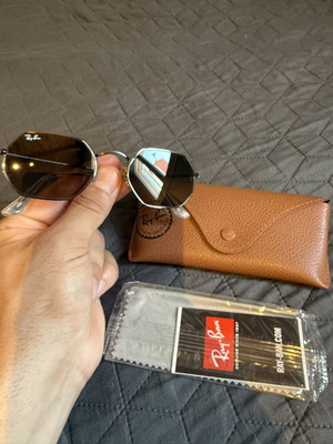 Ray-Ban οκταγωνικά γυαλιά ηλίου σαν καινούργια, μαύρα και γκρι
