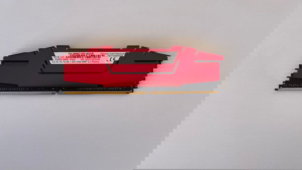 Μνήμη RAM Kingston HyperX 4 GB DDR4 2666 MHz.