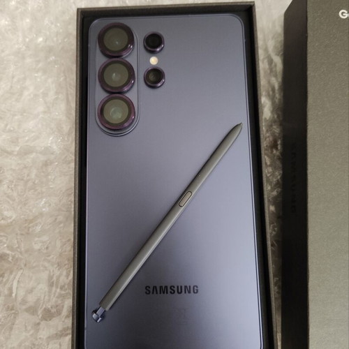 Samsung Galaxy S26 Ultra 512GB cobalt violet smartphone
