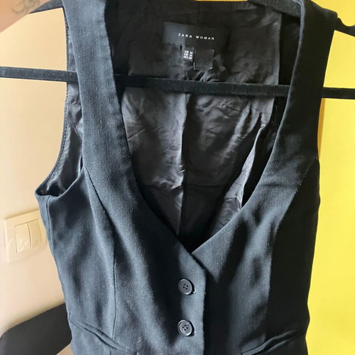 Zara vest used, black, size M
