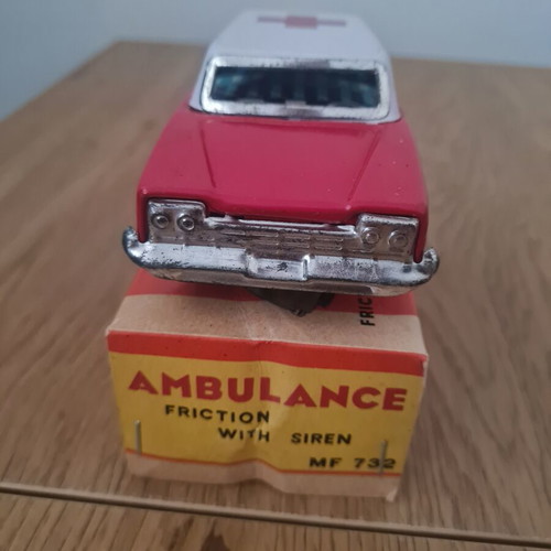 MF732 Tin Ambulance with Box 1972 like new