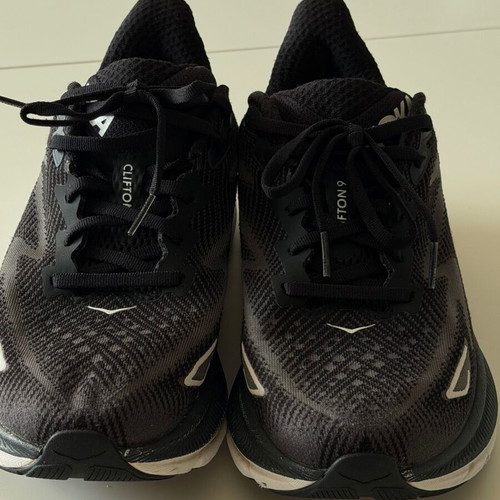 HOKA Clifton 9 Black White Size 41⅓ Like New Athletic Shoes