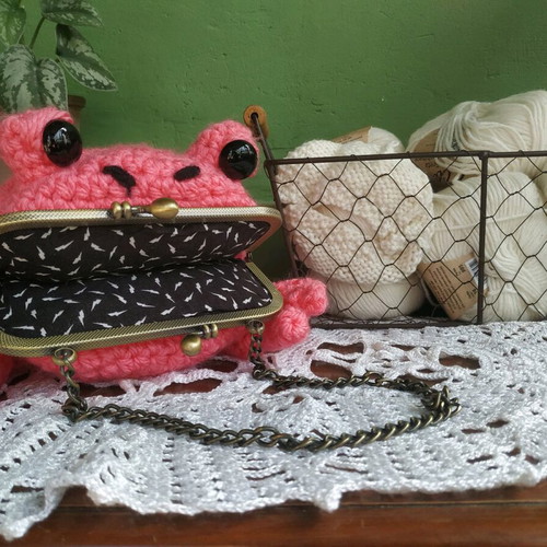 Handmade Frog Bag new pink handbag