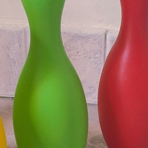 Children's bowling set with 6 pins and 1 ball