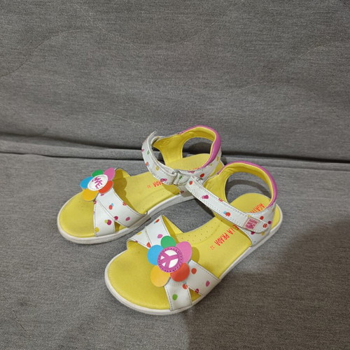 Πέδιλα Agatha Ruiz de la Prada νούμερο 32 σαν καινούργιο, πολύχρωμα