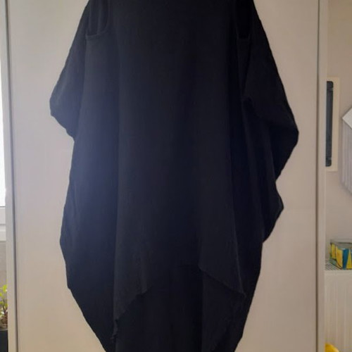 Lotus Eaters black blouse, like new, size S-M, airy design