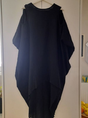 Lotus Eaters black blouse, like new, size S-M, airy design