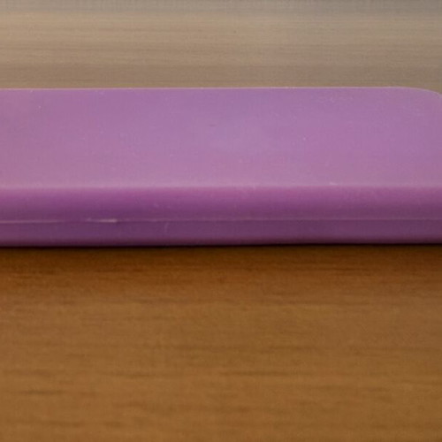 Silicone case for Apple iPod Touch 5/6/7 Generation 4” like new, purple