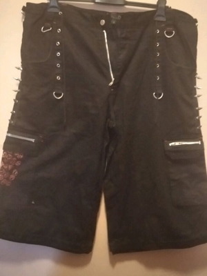 Ανδρική βερμούδα Damage Extreme merch σαν καινούργιο, μέγεθος L, μαύρη