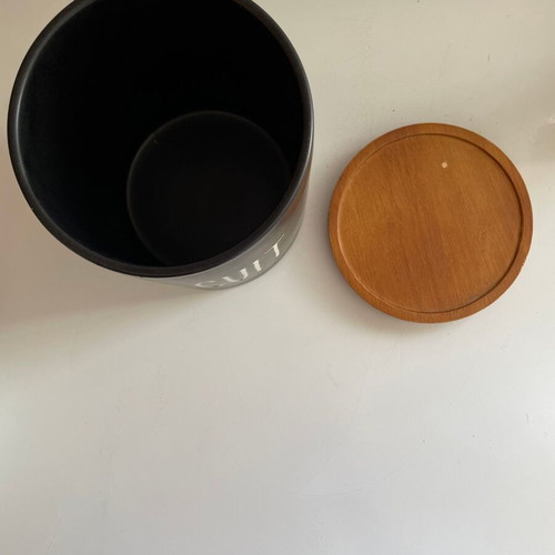 Large black biscuit jar like new