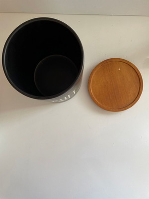 Large black biscuit jar like new