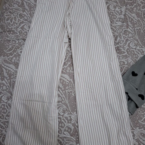 H&M pajama pants like new, thick fabric