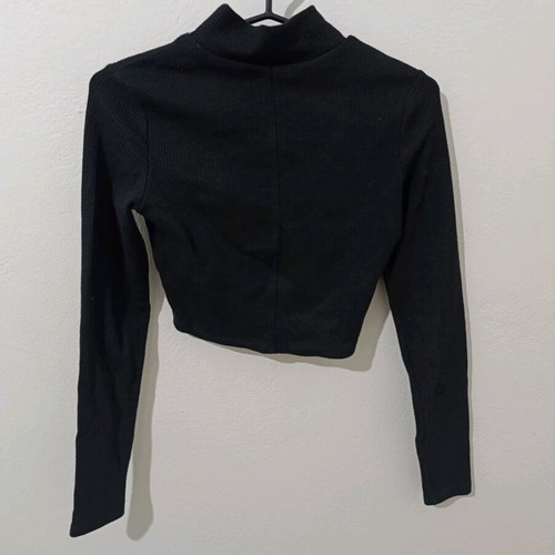 Women's blouses like new, size M, black, set of 2