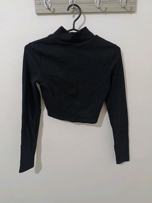 Women's blouses like new, size M, black, set of 2