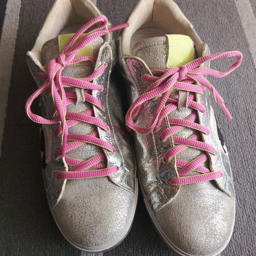 Karl Lagerfeld women's sneakers like new, size 40, gray multicolor