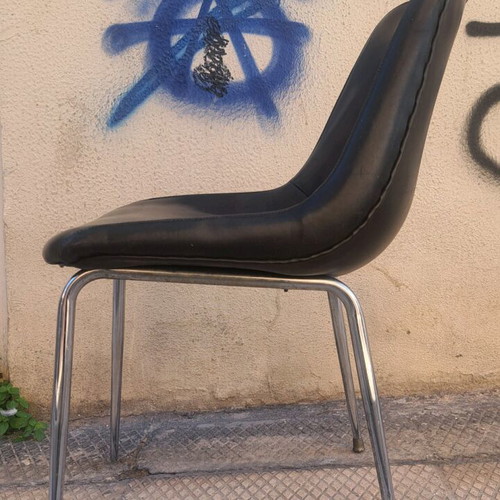Καρέκλα με μεταλλική βάση και δερματίνη μεταχειρισμένη, δεκαετίας του 60