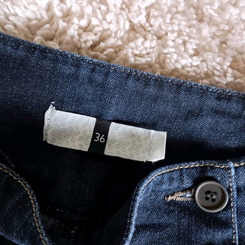 High-waisted jean pants size 36 like new