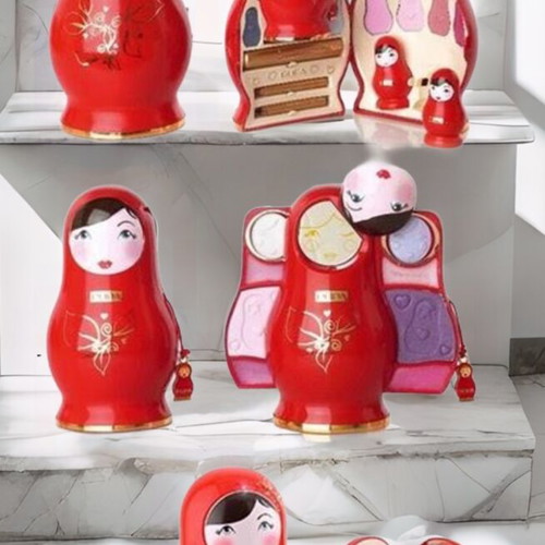 Pupa Babuska collectible makeup case like new