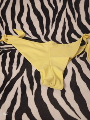 Bikini bottom like new, yellow, size M