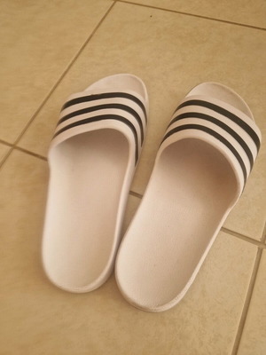Adidas slippers used, size 43, small for 44