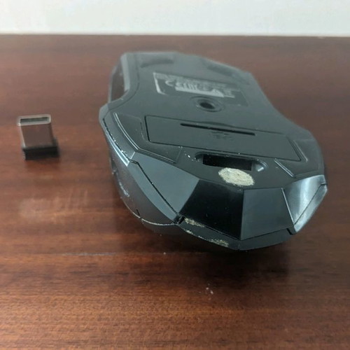 Trust GXT 103 GAV wireless mouse used with 6 buttons