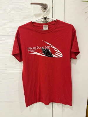 Tribuna Ducati 2017 Forza Ducati T-shirt Gildan small used, red cotton