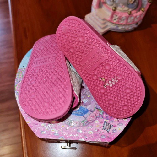 Michael Kors slides size 23 pink like new