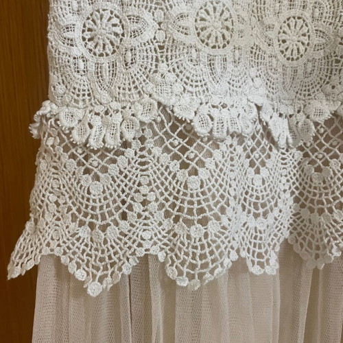 Rose & Elvis lace and tulle dress cream size S/M like new