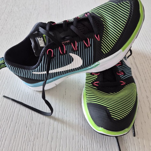 Nike Free running shoes size 42, multicolor