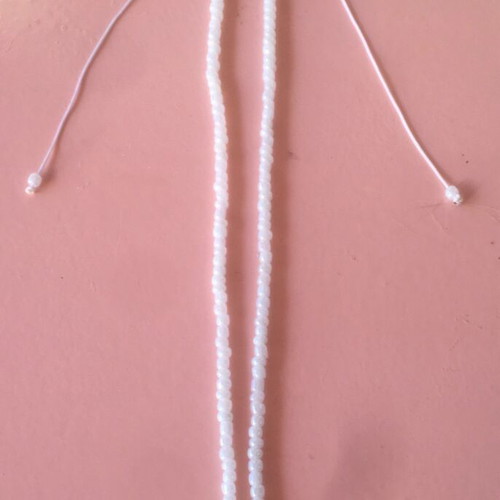 Necklace with shell new, white
