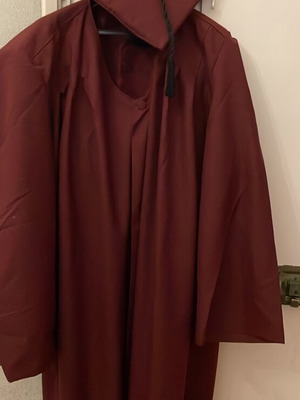 Student gown burgundy new with cap