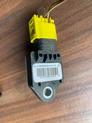 Airbag αισθητήρας Mercedes-Benz A-Class (W169) μεταχειρισμένος, A1698202226