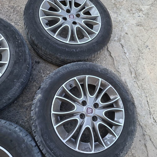 Fiat Grande Punto Evo 15-inch wheels