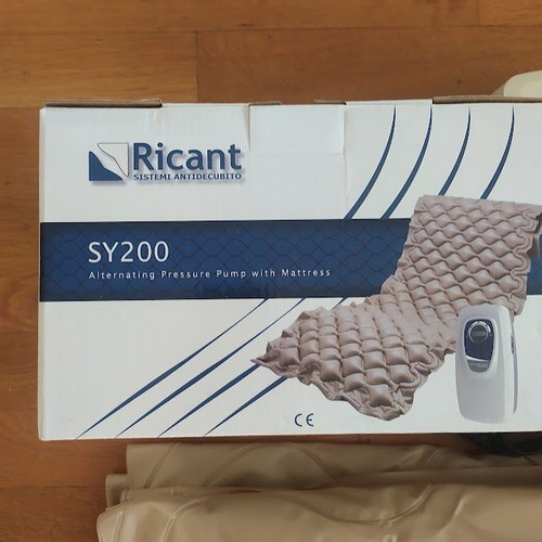 Ricant SY200 Air Mattress with Electric Pump for Bedsore Prevention