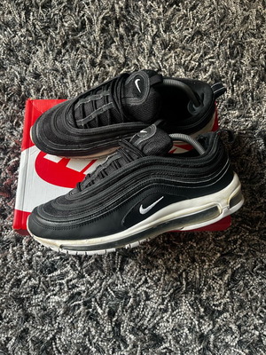 Nike Air Max 97 used, size 44.5, black and white