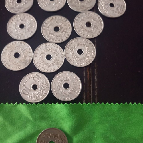 Collectible coins used, ten 20-lepta, two 10-lepta and one 1912 10-lepta