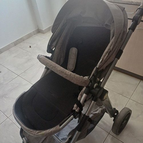 3-in-1 baby stroller with cushions