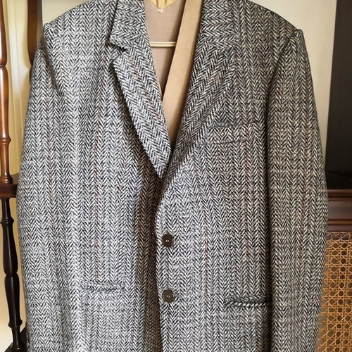 Kynoch Keith Scotland men's wool herringbone jacket, size 52