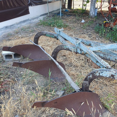 Plow used 3 YNO