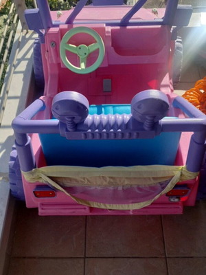 Children's toy car used, needs service for electric function