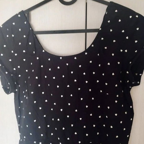 Short dress with zipper and white hearts used, size 40